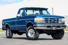 1995 Ford F-250 HD Reg Cab 133.0" WB 4WD