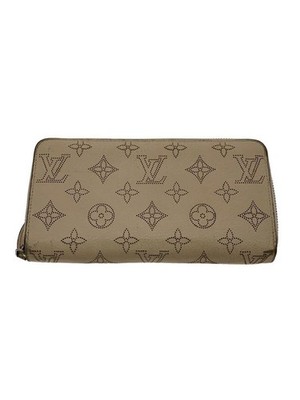 Louis Vuitton Long Wallet Zippy Mahina Leather BEG Ladies' Used