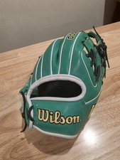Wilson A2000 11.5