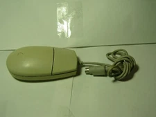 Apple M2706 Desktop Bus Mouse II / Mac Computer