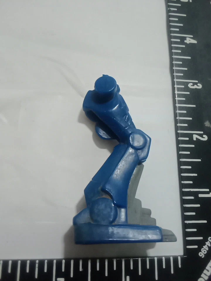 Optimus Prime 6" Action Figure Transformers MZF Mcdonalds Happy Meal Toy China - Image 3 of 4