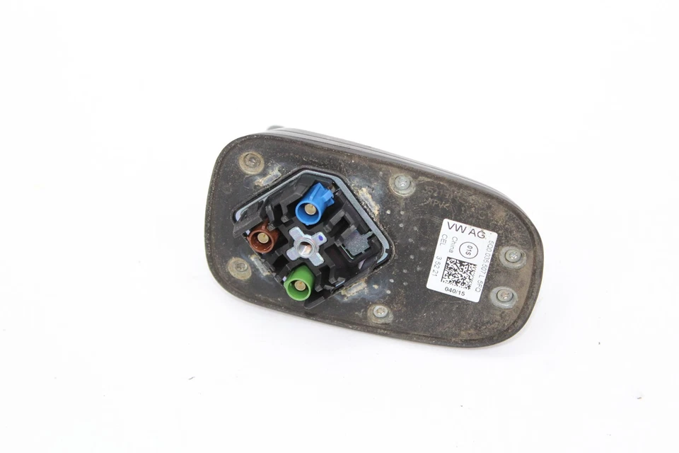 VOLKSWAGEN GOLF MK7 GTI 2015-2021 ANTENA TECHO TRASERO ALETA DE TIBURÓN FABRICANTE ORIGINAL 5Q0035507L Foto 3 de 4