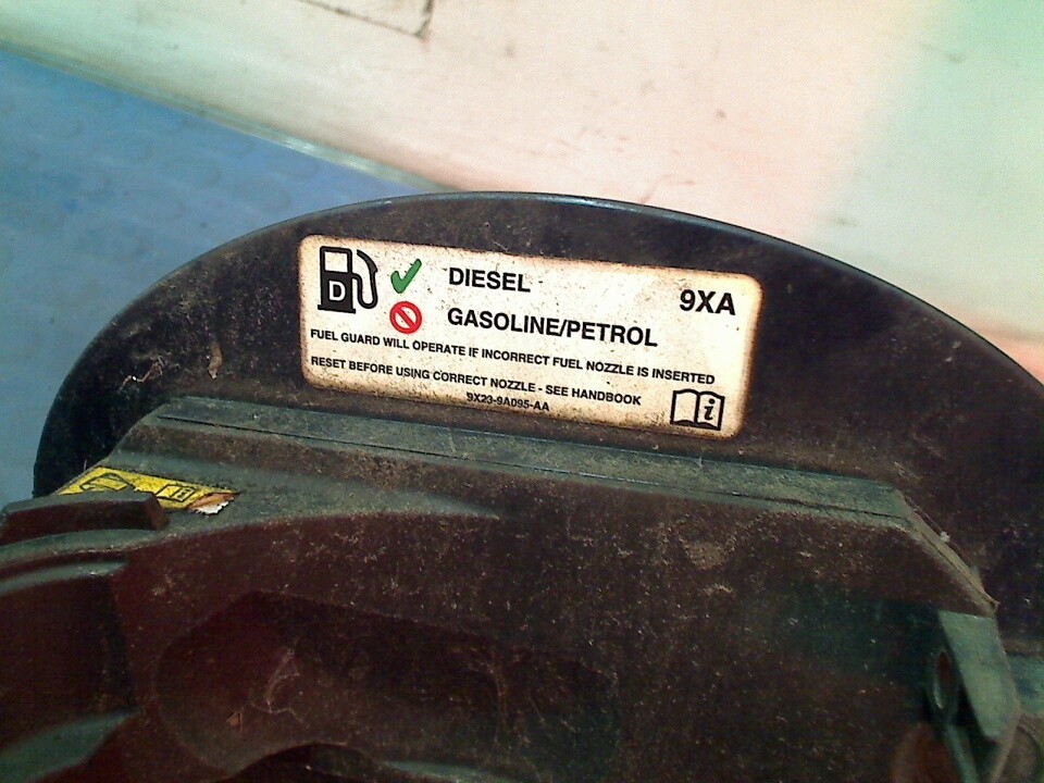 TANKKLAPPE FUEL FLAP Jaguar XF (CC9) Sedan 3.0 D V6 24V (306DT) 2010