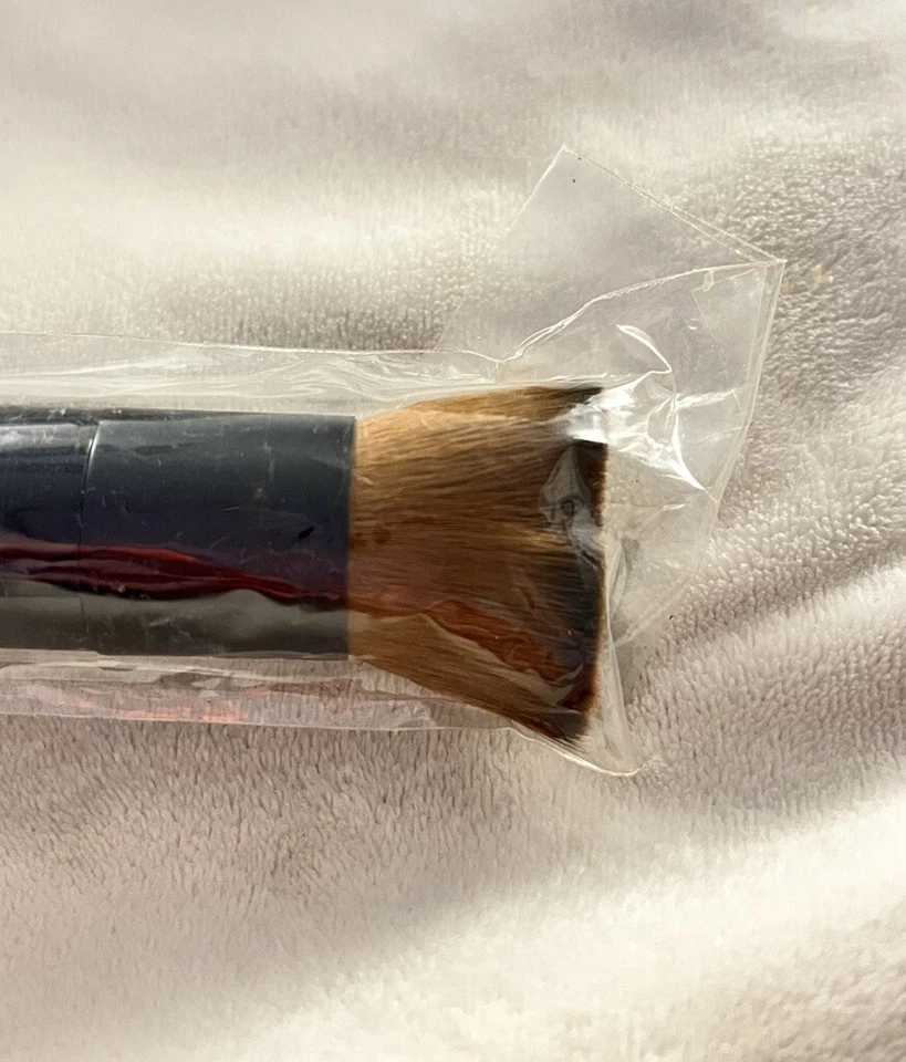 Dermablend Foundation Buffing Brush Brand New Sealed - Image 2 of 2