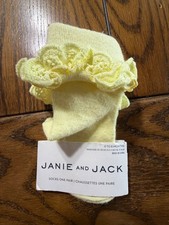 NWT Janie and Jack Flower Show Sunny Yellow Eyelet Ruffle Socks Size 0-6 Months