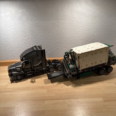 LEGO Technic Mack Anthem 42078