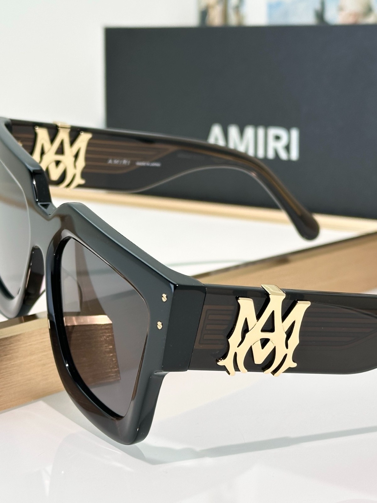 AMIRI Fashionable men sunglasses size 59-18-148
