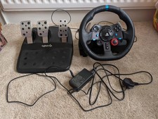 Logitech G29 Racing Steering Wheel PlayStation Edition with Pedals