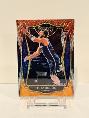 Panini Select 2020-21 Luka Dončić Orange Shimmer Prizm Premier Level #150 Mavs