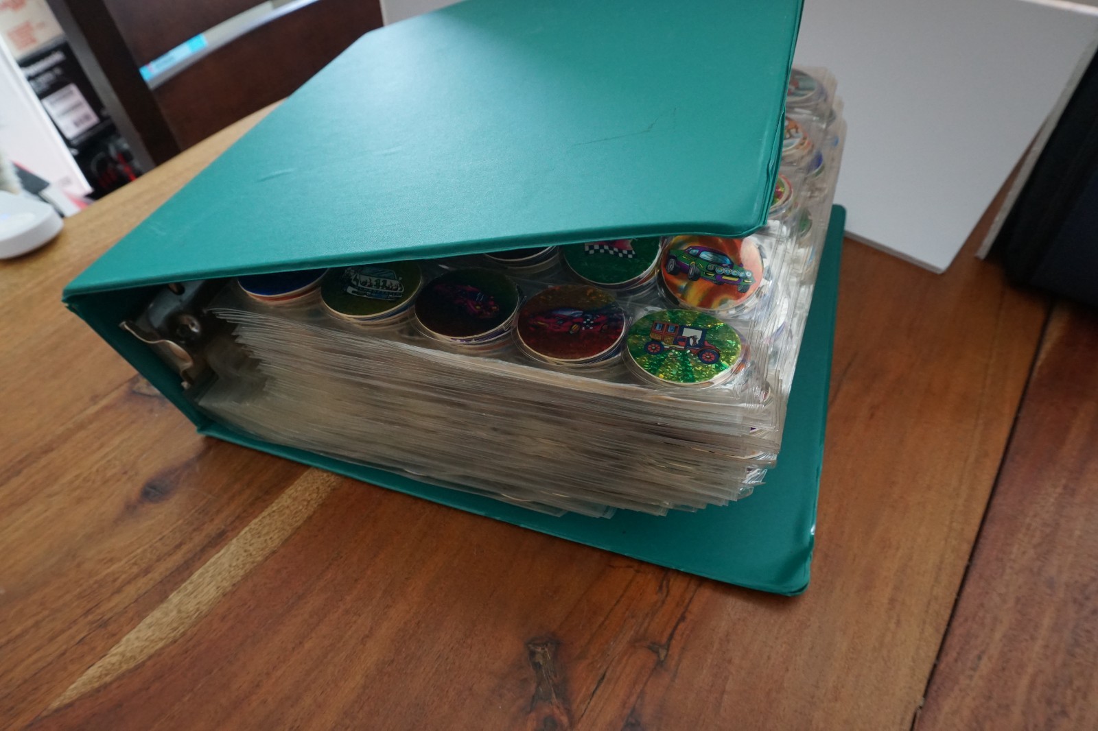 800+ Holo Pogs / Milk Caps HUGE Lot Binder Collection Mixed Brands Vintage 90's