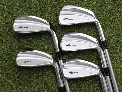 Miura Eisensatz KM-700 6-7-8-9-Pw MCI 100-X MIURA Flex 100X