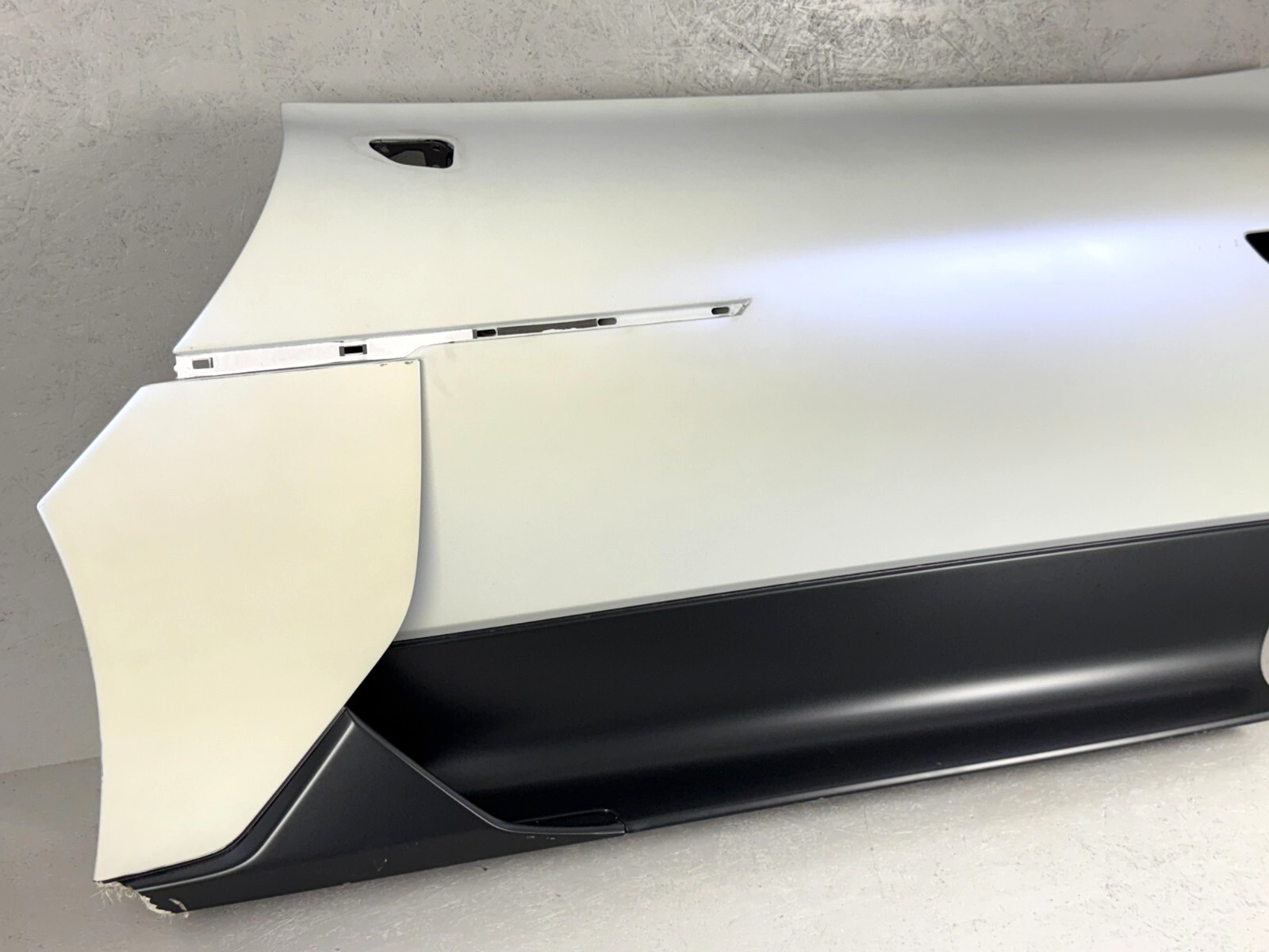 2022-2025 Maserati MC20 Left Driver Carbon Door Shell OEM 670219644
