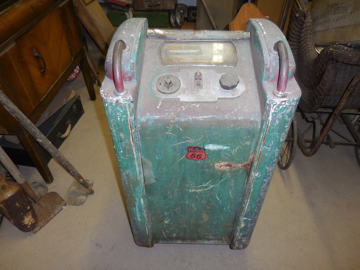 Speed Way Battery Charger Vintage Speedway--COMPLETE 39