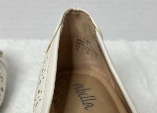 ABELLA WHITE BOW FRONT, BALLET FLATS, SIZE 6 - Picture 11 of 11