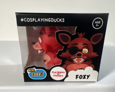 Amazon.com: TUBBZ Mini: Five Nights at Freddy's - Chica Cosplaying