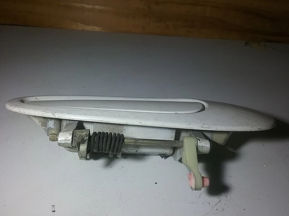 Manija de puerta exterior trasera derecha Dodge Intrepid 1999-2004 (color blanco) 24737-P (M93 Foto 2 de 4