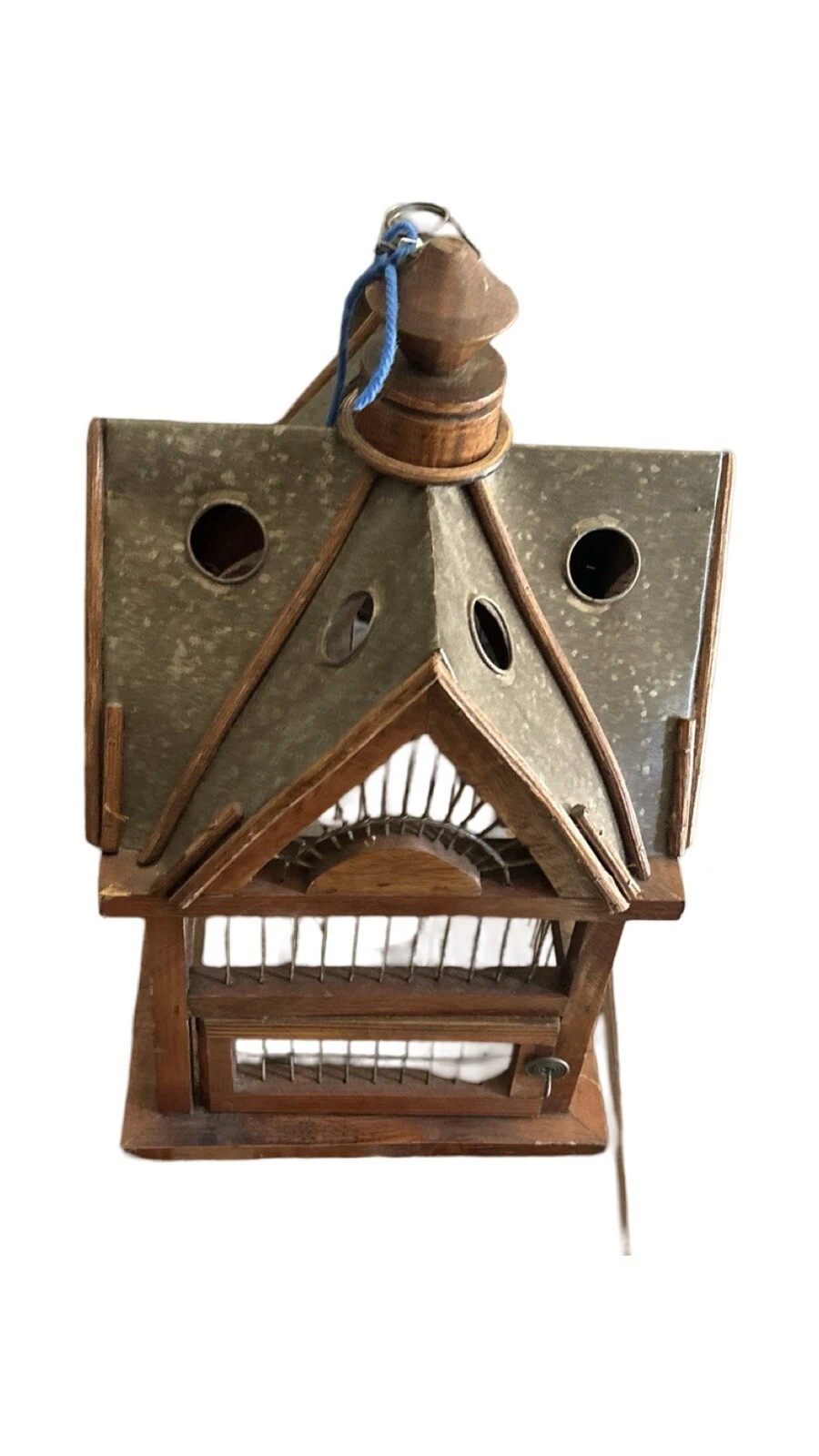 Victorian Style Bird House/Cage Very Vintage Tin Roof Free Standing Or Hang