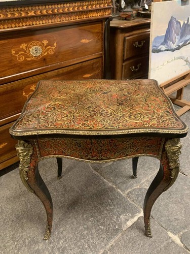 Tavolino apribile Napoleone III con bronzi dorati - Parigi, 1870 ca. alla man... - Imagen 9 de 9