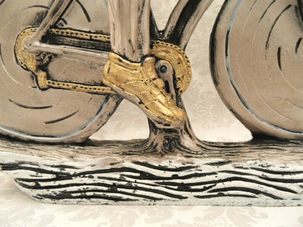 Sculpture ancienne trophée cyclisme cycliste course tour de France en métal sur socle - Collection