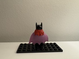 LEGO Batman 76013 Minifigure Set Batgirl 