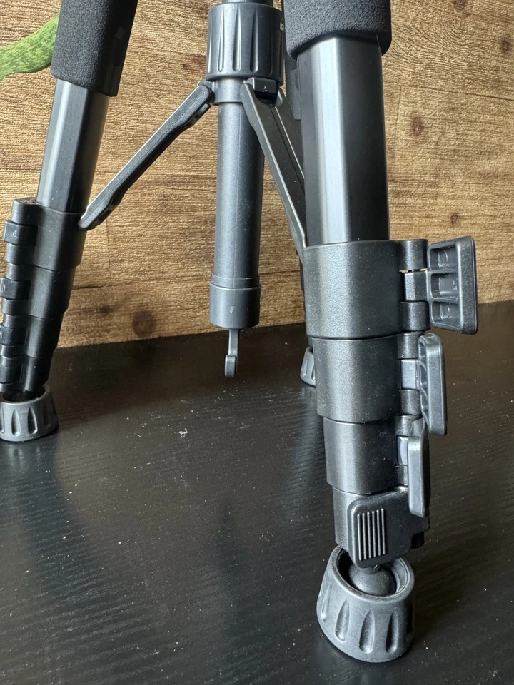 60英寸专业系列相机/视频三脚架适用于数码单反相机/摄像机 — 第 4/4 张图片