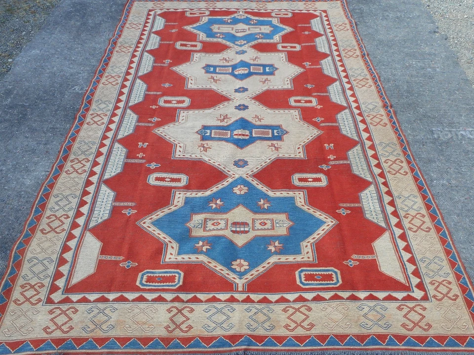 Preciosa alfombra grande vintage hecha a mano de Sumak turco, 6x9 pies Foto 3 de 4