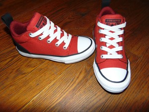 boys converse shoes size 11