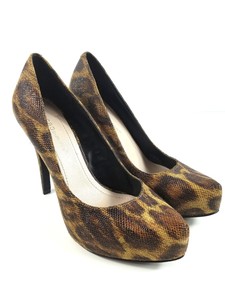 bcbg leopard pumps