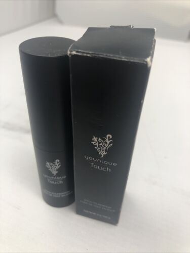 Younique Touch Stick Foundation *Scarlet* BNIB FULL SIZE AUTHENTIC
