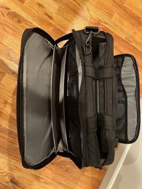 Brenthaven luxury padded laptop computer Brief case Black Travel Bag&nbsp;
