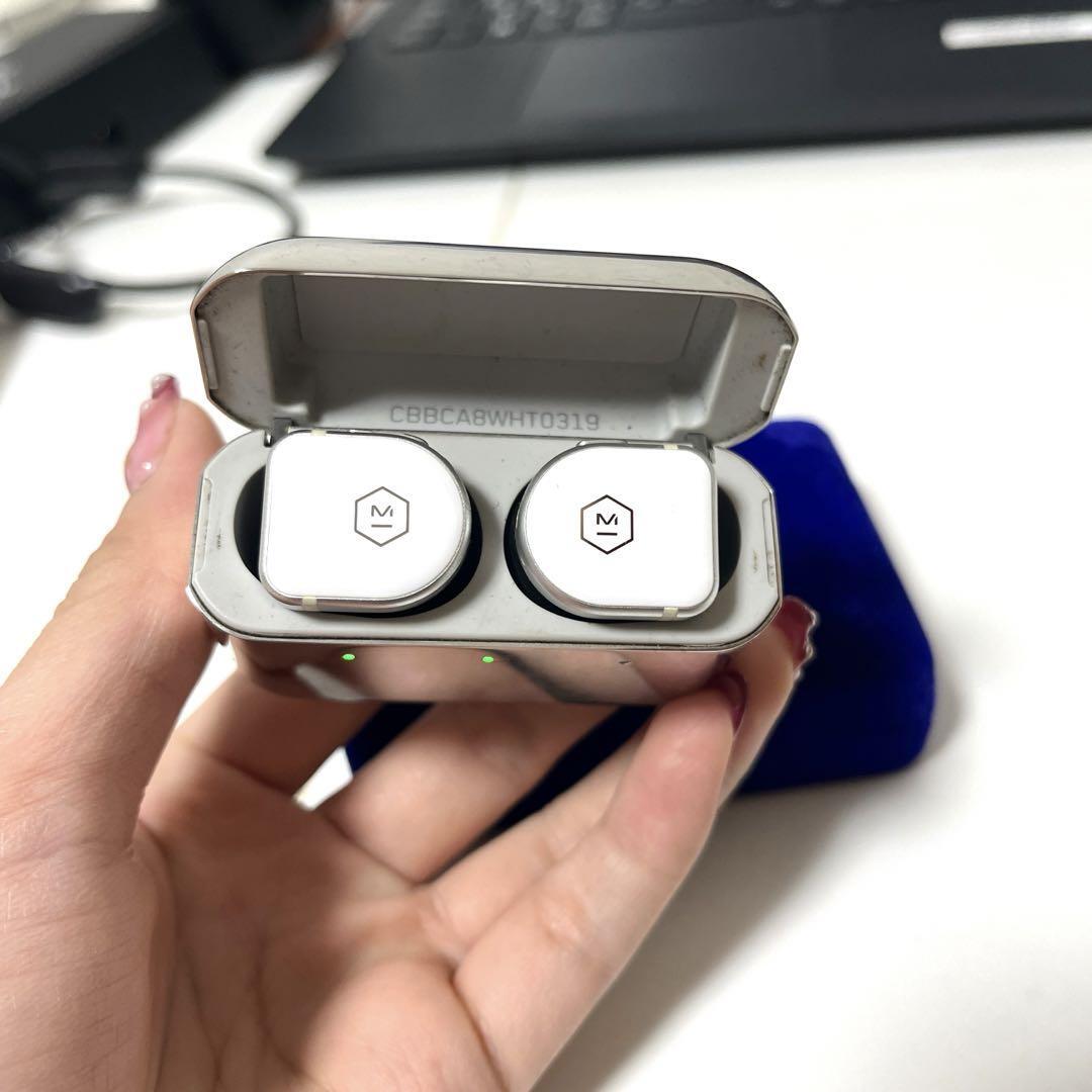 Master & Dynamic MW08 White True Wireless Earphones In-ear Noise  