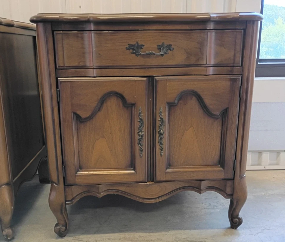 French Provincial Style Nightstands / End Tables by White Furniture Co. - Walnut - Image 3 of 4