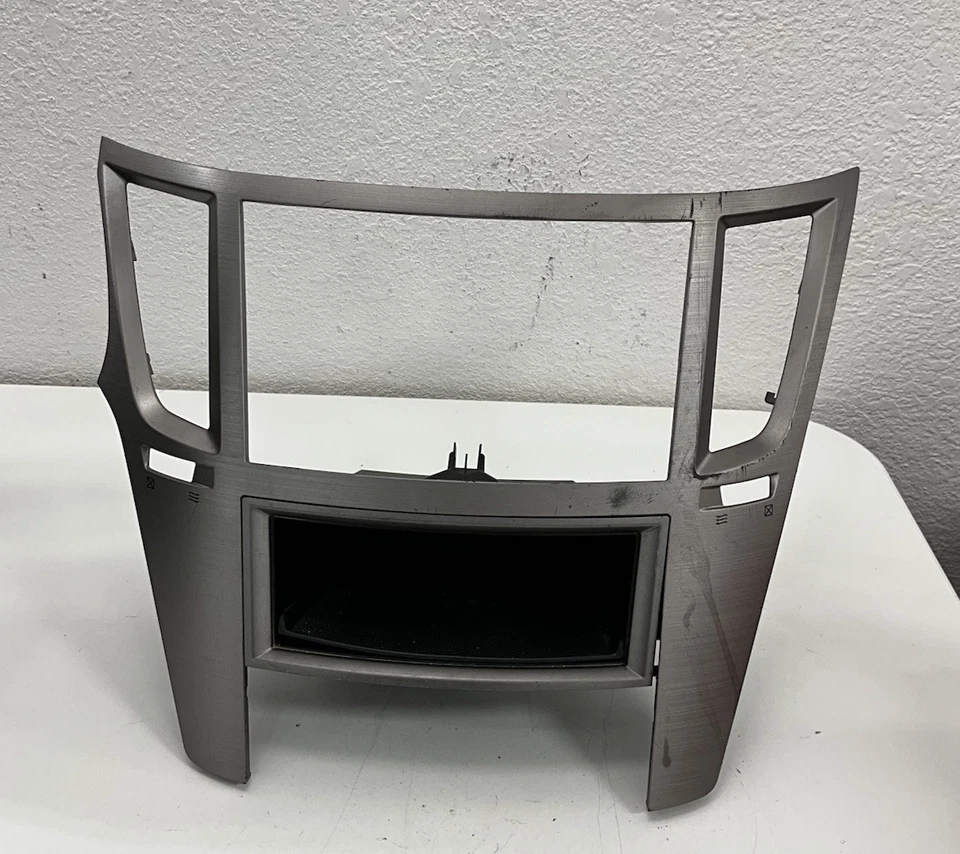 2013 Subaru Outback Dash conjunto de painel de instrumentos rádio HVAC fabricante de equipamento original - Imagem 2 de 4