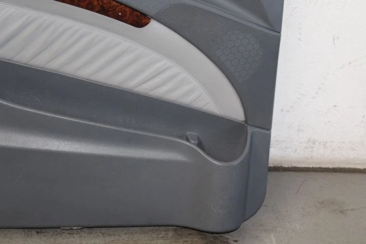 Türverkleidung Türpappe vorne links Mercedes Benz Viano A 6397271271 7J04 - Bild 4 von 4