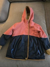 Finkid AINA MUKKA Girls Winter Jacket size 7-8 Cozy Scandinavian Waterproof hood