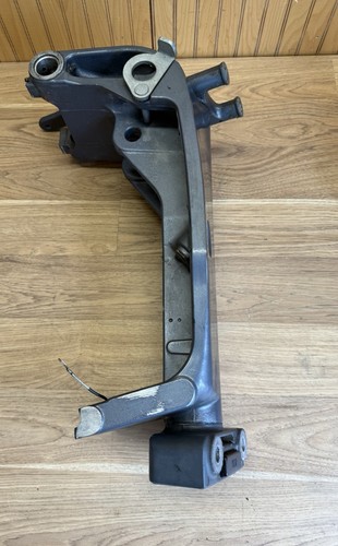 Yamaha Swivel Bracket & Steering Arm 200 225 250 hp 61A-43311-22-8D 2012-2023