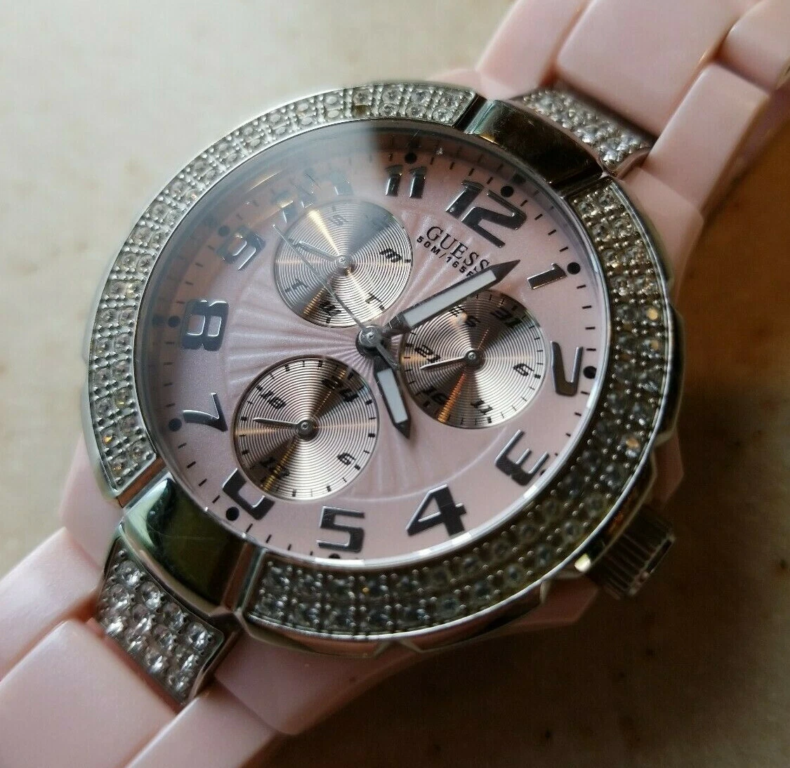 Guess U11622L1 Women s Watch Pink Multi Function 50M Runs New