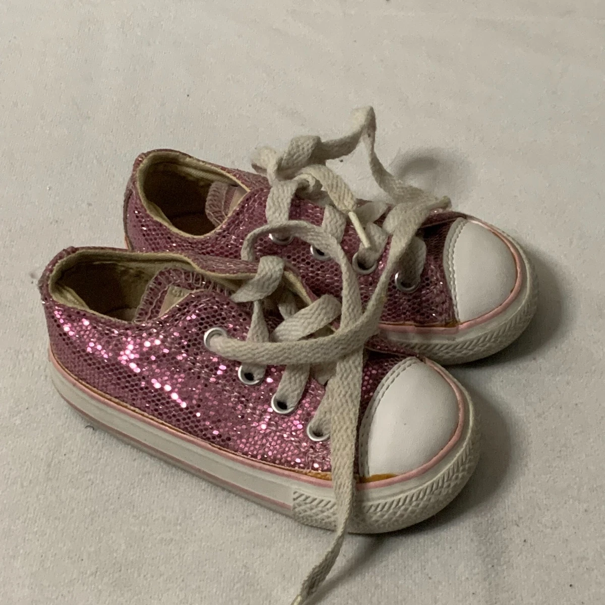 Pink glitter shop converse infant