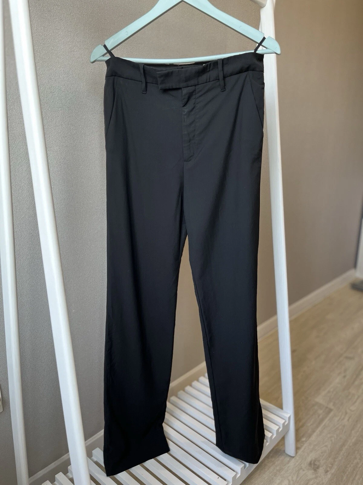Pantalon habillé femme Gucci uniforme classique noir plat devant 38