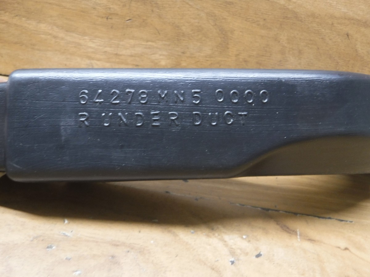 ケージ an 90-00 HONDA GOLDWING 1500 RIGHT LOWER AIR DUCT 64278-MN5-000 FAST
