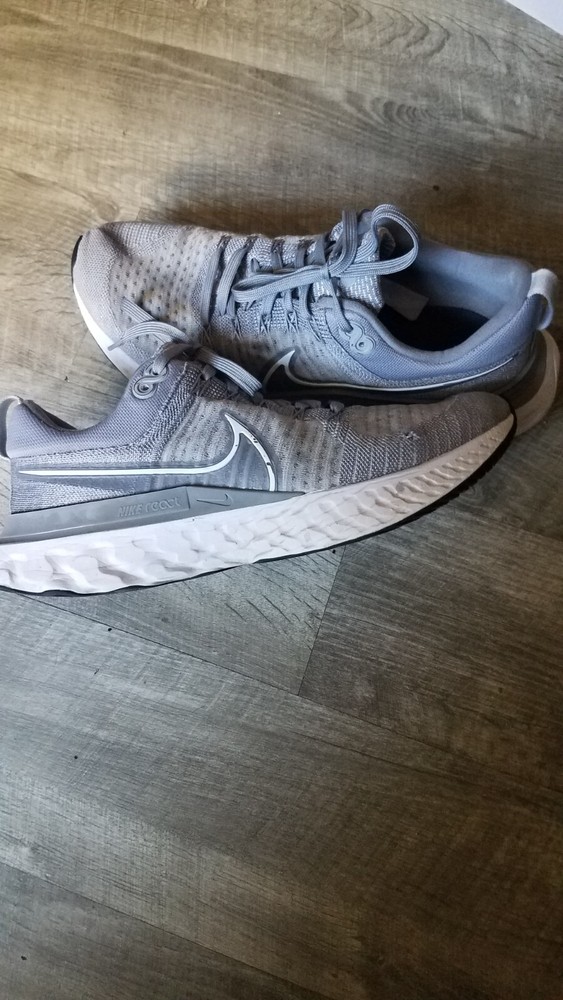 Nike React Infinity Run Flyknit 2 Men's Size 12 Running Shoes Gray White CT2357-001