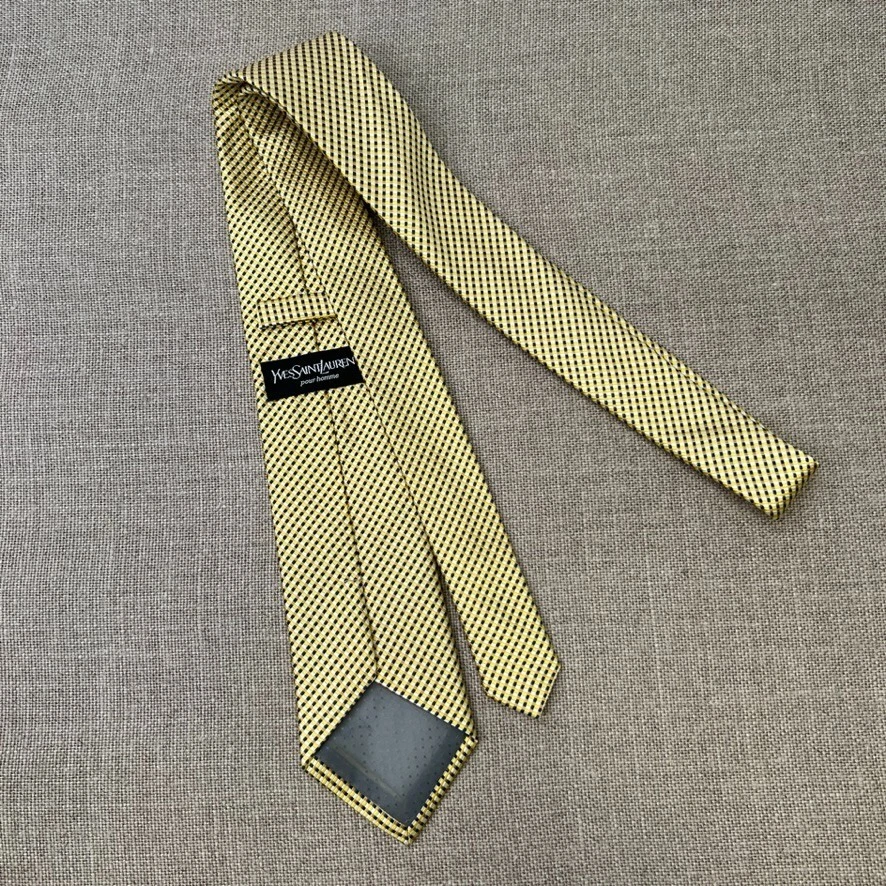 Corbata Yves Saint Laurent Hombre Tejida Seda Cuadros 58.25x3.5 Hecha a Mano en Italia Core Ex Foto 3 de 4