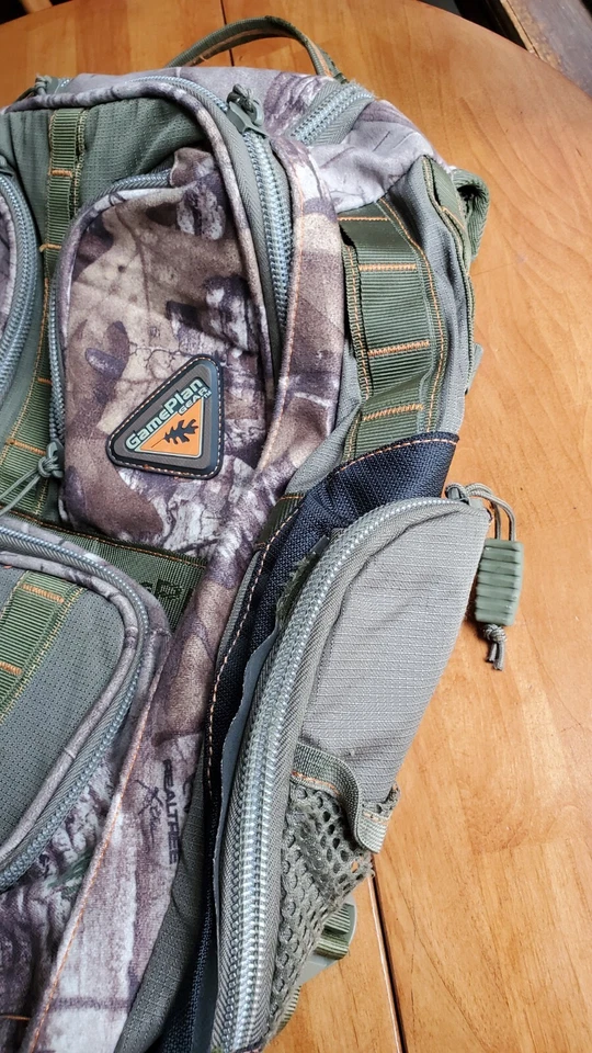 Gameplan Gear Hunting Pack Multi Pocket Camo Green Forest Good Cond Fishing  - Image 2 of 4