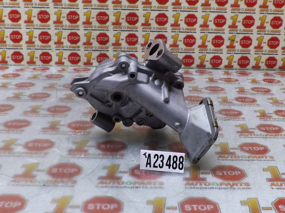 Toyota Corolla 2009-2019 bomba de aceite de motor 1,8 L 15100-37030 OEM Foto 3 de 4