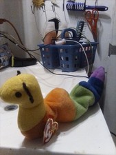 TY Beanie Baby Inch the Inchworm Toy