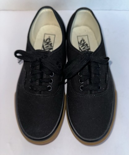 VANS Authentic 12 oz Canvas Black/Gum Men's 7 Wmn 8.5 Skate Shoes - 第 2/9 張圖片