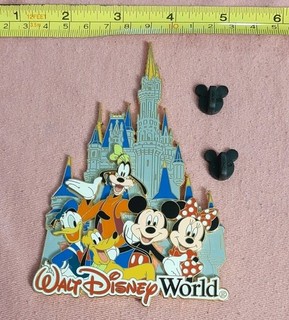 Walt Disney World Resort Cinderella's Castle Fab 5 Jumbo 3D Trading Pin Mickey