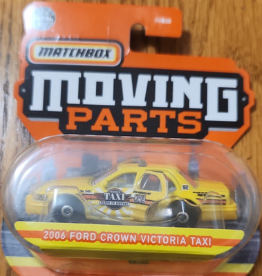 Matchbox Moving Parts 1:64 2006 Ford Crown Victoria Taxi Yellow Diecast Unopened