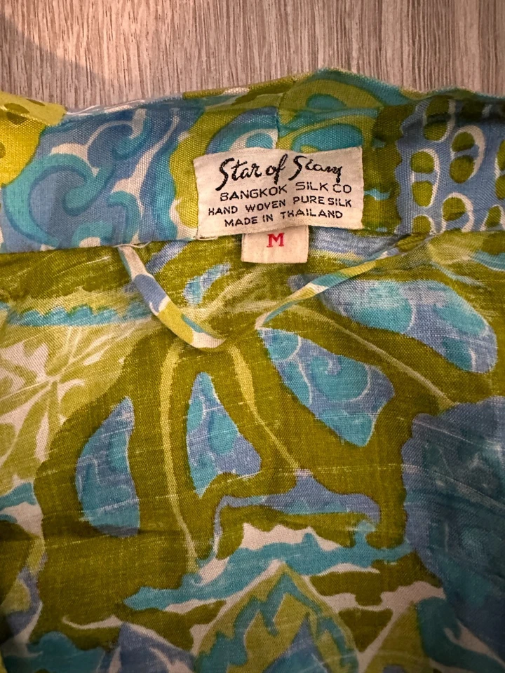 ВИНТАЖНЫЙ шелковый халат кимоно Star Of Siam 1960-е РЕДКИЙ гавайский принт Таиланд M - Изображение 4 из 4