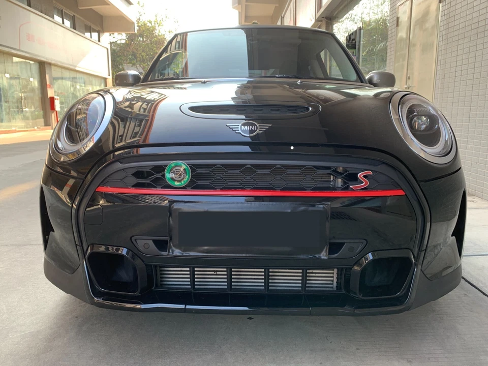 BARRA GRIGLIA RADIATORE ROSSA PER MINI COOPER S F55 F56 F57 CABRIO COOPER S LCI - Immagine 2 di 4